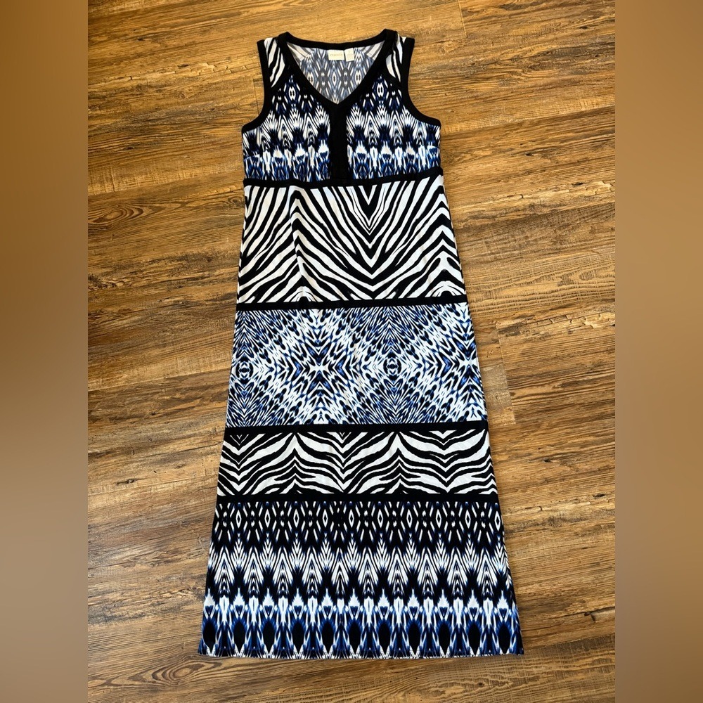 Chico's Maxidress sleeveless size 2. (12/14) Geometric tribal zebra cruise‎